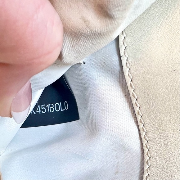 Valentino Garavani Valentino Garavani Rockstud Mini Leather Saddle Crossbody Bag - Picture 9 of 12